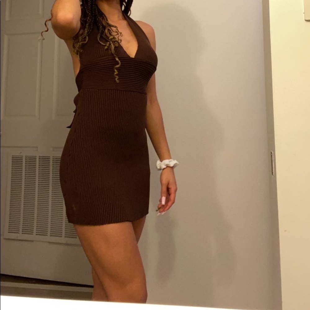 Beginning boutique brown dress never worn